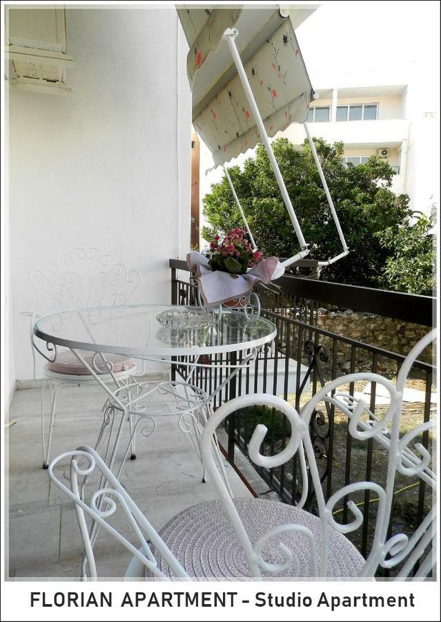 Florian Flat Complex Apartment Превеза Екстериор снимка