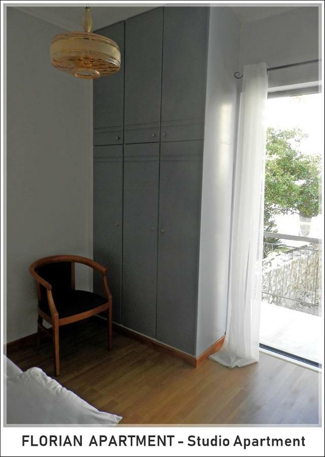 Florian Flat Complex Apartment Превеза Екстериор снимка